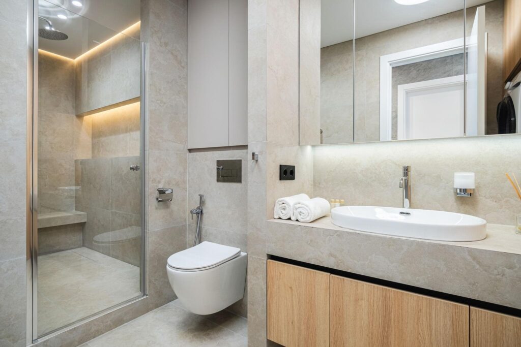 clean bathroom in home in Upton